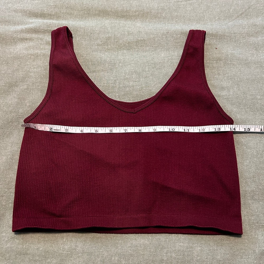 Burgundy Ribbed Crop Top - Picture 2 of 2